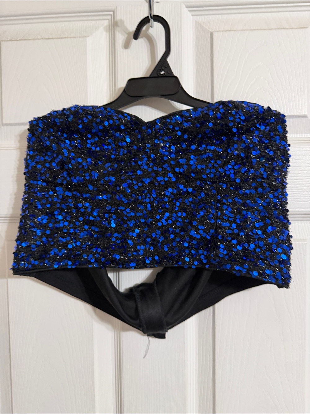 SHEIN Black Strapless Crop Top with Blue Sequins